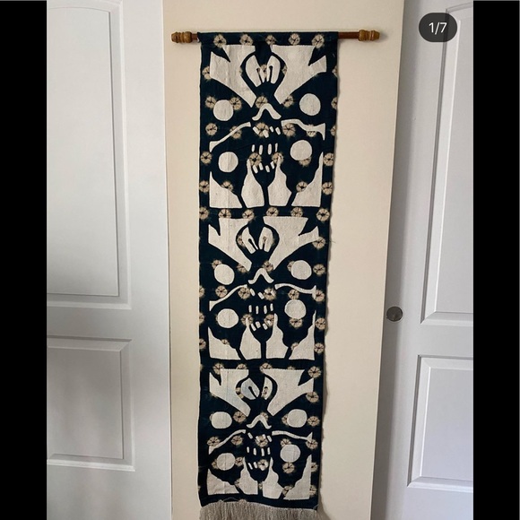 THE BUTTERFLY a handmade appliqué/macrame - Picture 7 of 13